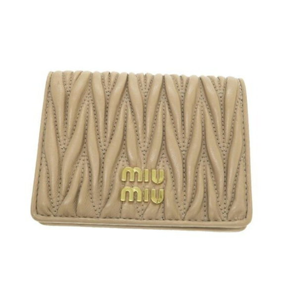 Miu Miu Matelasse Wallet - Picture 1 of 9